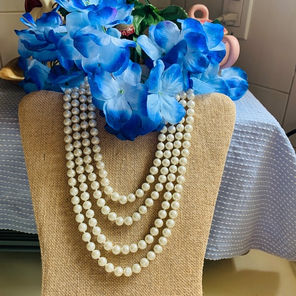 Stunning 72" Flapper - 6' Lustrous White Knotted Glass Pearls Necklace - Bridal - Picture 2 of 7